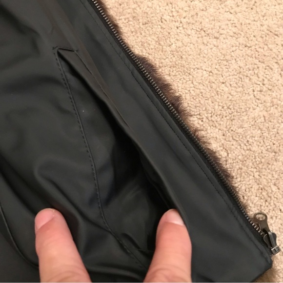 Womens Reversible Faux Mink Fur Vest Size Large Luxury Brown Black Outerwear - Picture 8 of 10